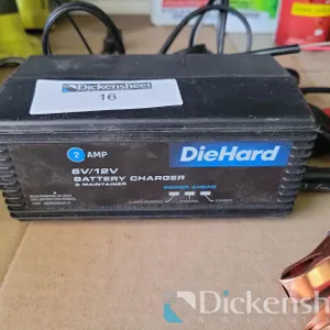 (1) DIE HARD 6V/12V BATTERY CHARGER & MAINTAINER