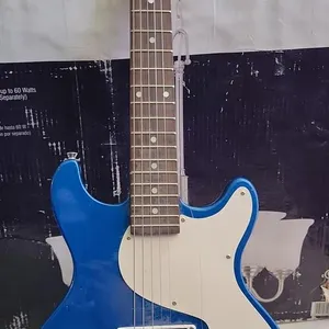 FIRST ACT ELECTRIC GUITAR