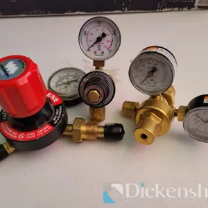 ACETYLENE REGULATORS