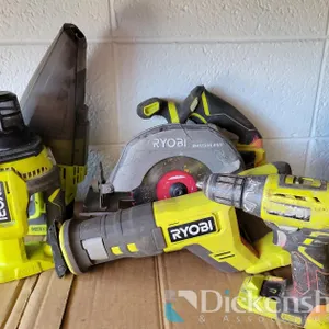 RYOBI LOT OF BATTERY POWER TOOLS