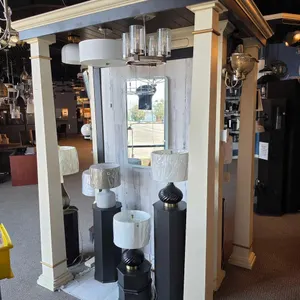 FLOOR & TABLE TOP LIGHTING DISPLAY ASSORTMENT