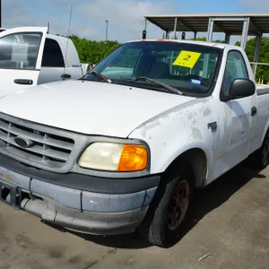 2004 Ford F150XL Single Cab Pickup - Will Need to be Towed