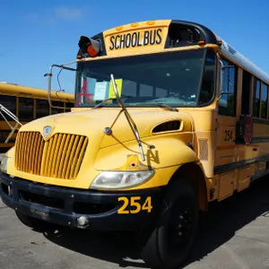 2012 International CE School Bus (Parts Unit) - Will Need to be Towed