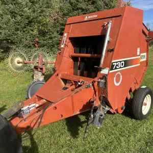 AGCO Hesston 730 Round Baler