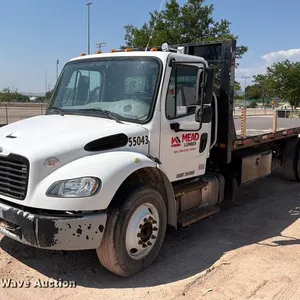 2020 Freightliner Business Class M2 flatbed truck