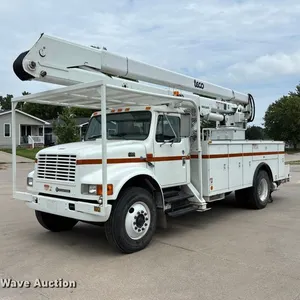 1999 International 4700 bucket truck