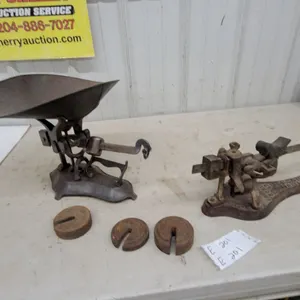 Antique Standard Scale and Supply Company Cast Iron 50 lb Scoop Scale with Weights, Circa 1878