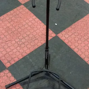 SINGLE NECK GUITAR STAND
