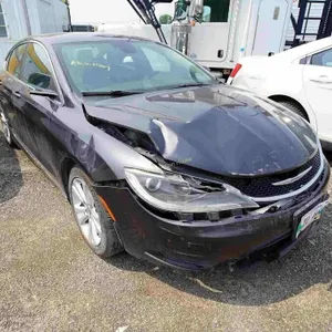 2015 Chrysler 200 SN:1C3CCCFB8FN622344