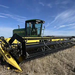 John Deere 4895 Swather w/ Honey Bee WS30 Header
UNRESERVED