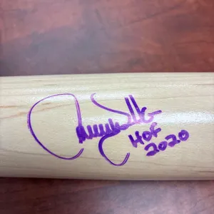 SIGNED LARRY WALKER HALL OF FAME 2020 BASEBALL BAT