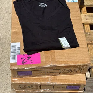 Short Sleeve Core V-Neck Shirts