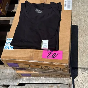 Short Sleeve Core V-Neck Shirts