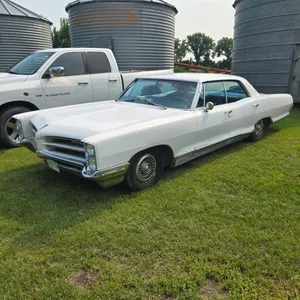 1966 Bonneville 4 dr, 389 Automatic Engine - Located offsite by Hepburn, SK