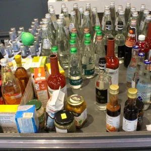 LARGE LOT OF SPARKLING WATER BEVERAGES & BROTHS