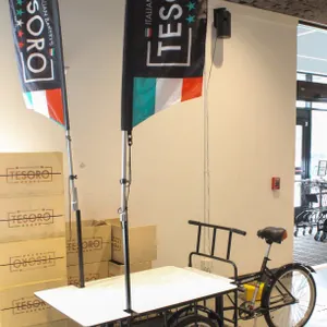 MOBILE MERCHANTS BIKE TRAILER  W/ FLAGPOLES