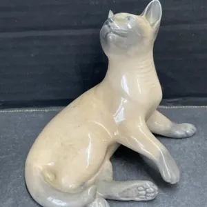 Royal Copenhagen Figurine - Siamese Cat #2862