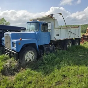 1987 Model R Mack Truck 10’ Dump Box - Runs