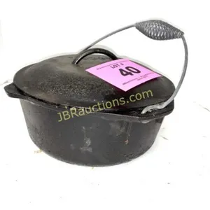 LODGE DUTCH OVEN