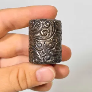 Antique Sterling Silver Repousse Thread Holder. 15g. A1-6