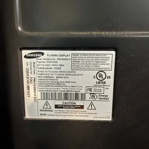 Samsung plasma display tv model PN51E450A1F with wall mount