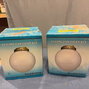 Ceiling fan light kits