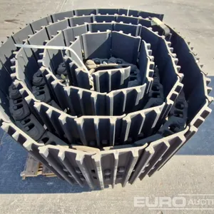 Unused JCB 600mm Track Group 