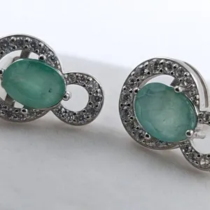 4.1 GRAM CERTIFIED SILVER EMERALD GEMSTONE EARRINGS ($3,005 APPRAISAL): *APPRAISAL NOT GUARANTEED*