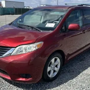 (CA) 2013 Toyota Sienna