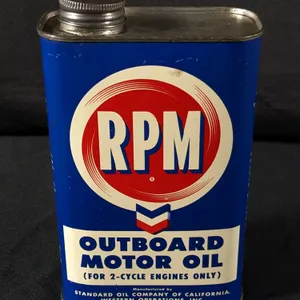 QUART RPM OUTBOARD MOTOR OIL CAN STANDARD OIL COMPANY CALIFORNIA