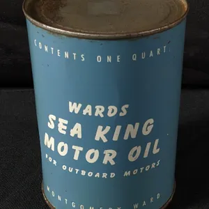 FULL QUART CAN WARDS SEA KING MOTOR OIL FOR OUTBOARD MOTORS MONTGOMERY WARD