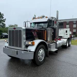 2005 PETERBILT 379 TANDEM AXLE DAY CAB TRUCK TRACTOR VIN: 1XP5DB0X75N852261