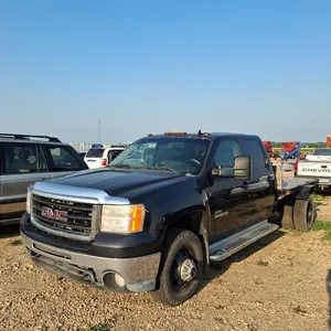2010 GMC Sierra Truck, 6.6L, 4x4, km, Black, *VIN 1GT7K4B61AF101869 (P10-?-S774)