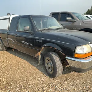 2000 Ford Ranger Extended Cab Truck, 2WD, ?km, Black, *VIN 1FTYR14U0YPC06918 (P10-R?-S1025)