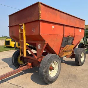 J&M 350 Bushel Gravity Wagon
