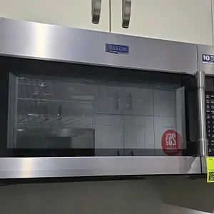 2020 Maytag MMV6190FZ-3 30" built-in convection/turntable microwave oven. Features stainless steel exterior, interior wire rack, and glass turntable. 