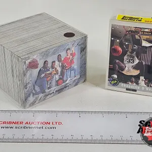 Sports Card Group : - 1991 Future Superstars - 1992 Basketball Cards Classic Draft Picks