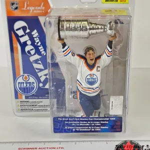 NHL Legends Series 4 Action Figure : Wayne Gretzky - Oilers (McFarlane Toys) (Certified NHL) (Packag