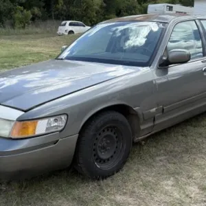 2000 Grand Marquis
