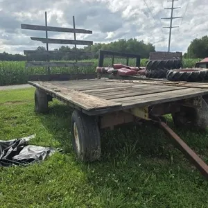 Wooden Bed hay wagon