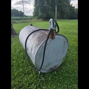 Used 500 Gallon Fuel Tank with Pump and Filter