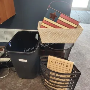 Trash bins and decor