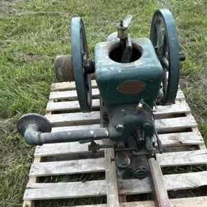 Fairbanks-Morse hit and miss engine