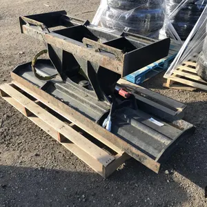 6' Skid Steer Blade Attachment
 UNRESERVED