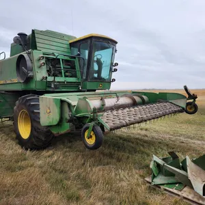 1982 John Deere 7720 Combine (Non-Runner)
 UNRESERVED