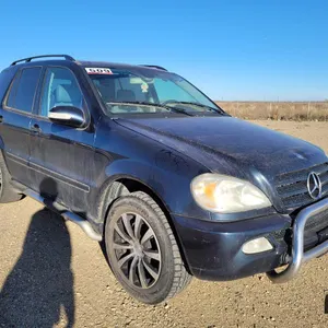 IMPOUND UNIT: 2004 Mercedes-Benz ML 350 SUV
 UNRESERVED