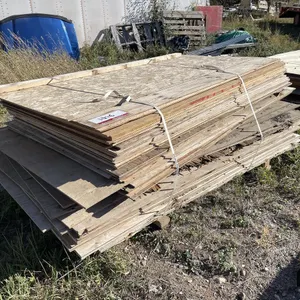 Assorted Plywood/Particle Board (Approx. 8' x 4")
 UNRESERVED