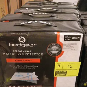 Bedgear Performance split head queen mattress protector. Features a waterproof barrier, moisture-wicking technology, and soft, breathable fabric with 