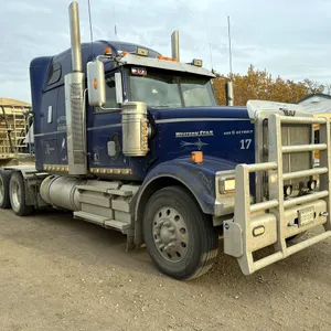 2017 Western Star W4900SB T/A Sleeper Semi Truck
 UNRESERVED