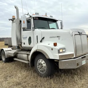 2007 Western Star 4900 T/A Sleeper Semi Truck
 UNRESERVED